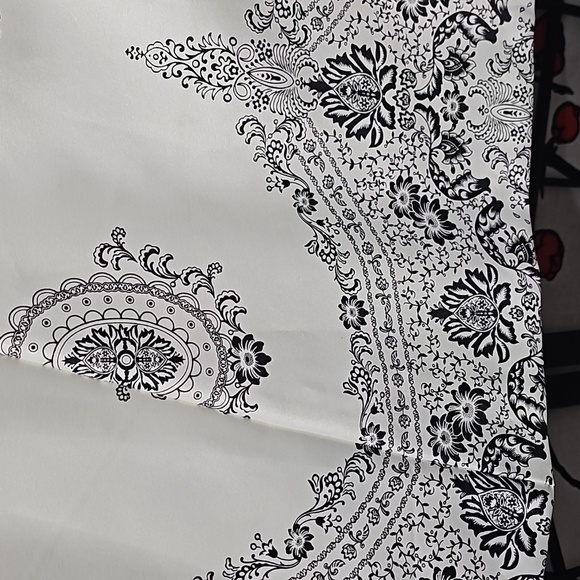 White House Black Market Aztek Boho Strapless Dress Size 4 - Picture 3 of 9